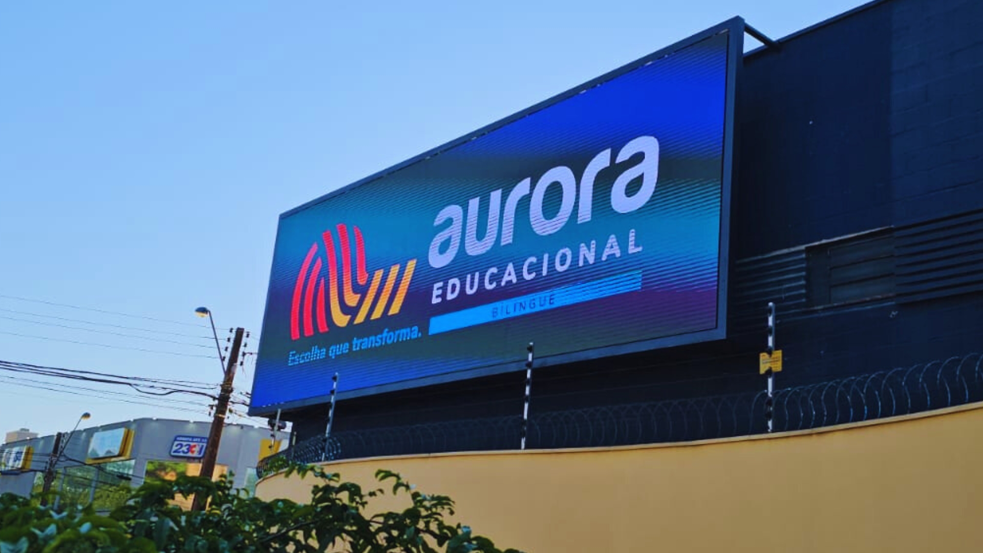 Painel de LED na Av. Gastão Vidigal em Maringá