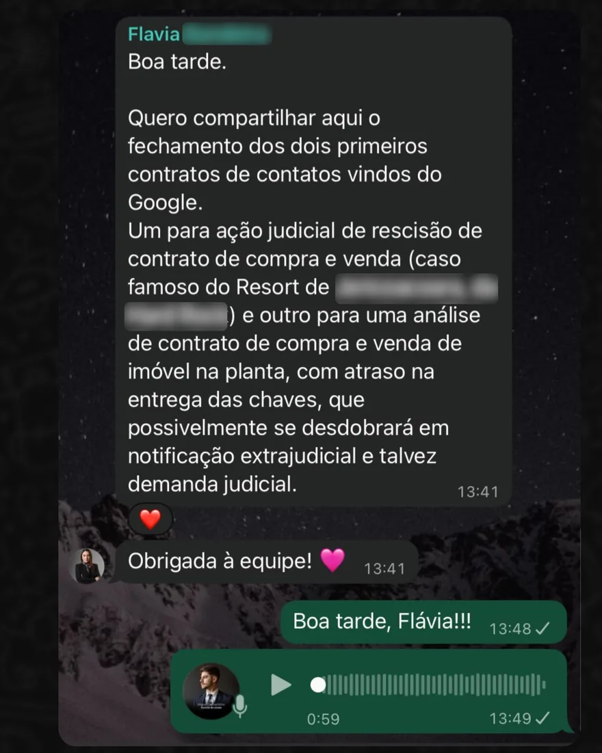 Mensagem de cliente da RPF no WhatsApp comemorando contratos fechados