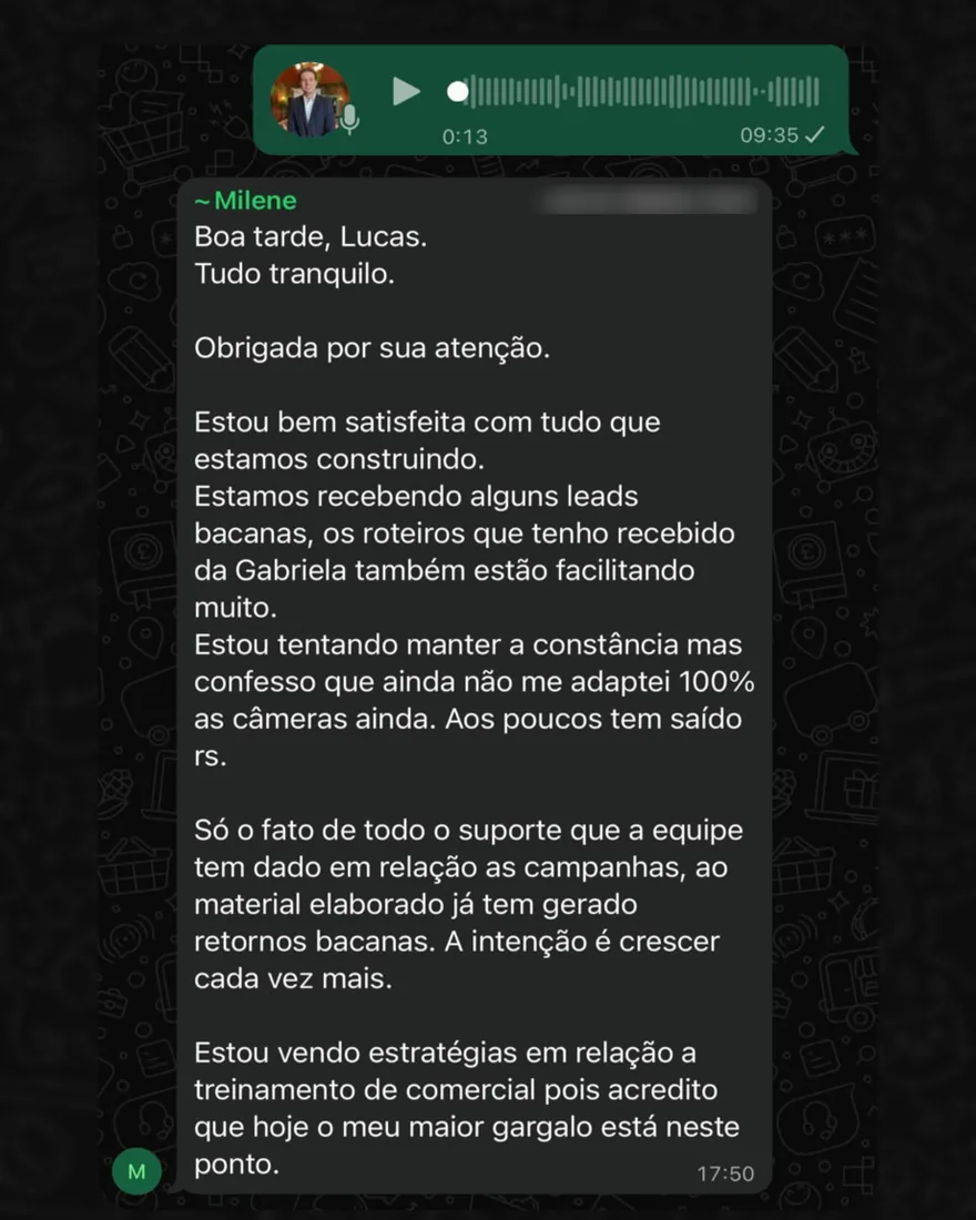 Mensagem de cliente da RPF no WhatsApp comemorando contratos fechados